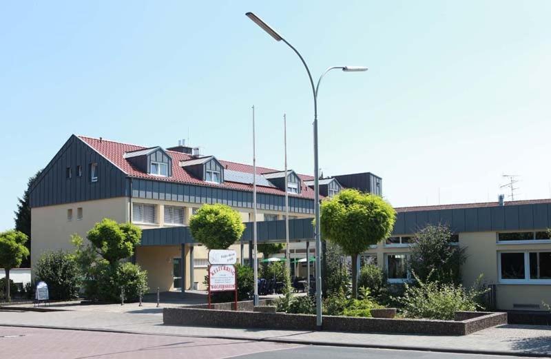 Hotel Wetterau - Self-Check-In Wolfersheim Exterior photo