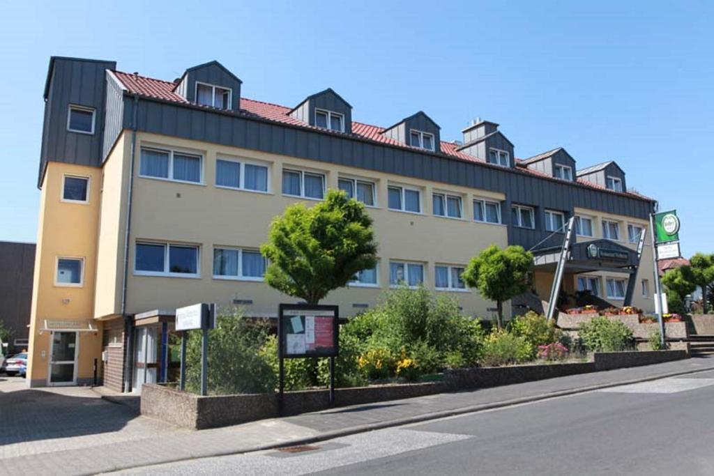 Hotel Wetterau - Self-Check-In Wolfersheim Exterior photo